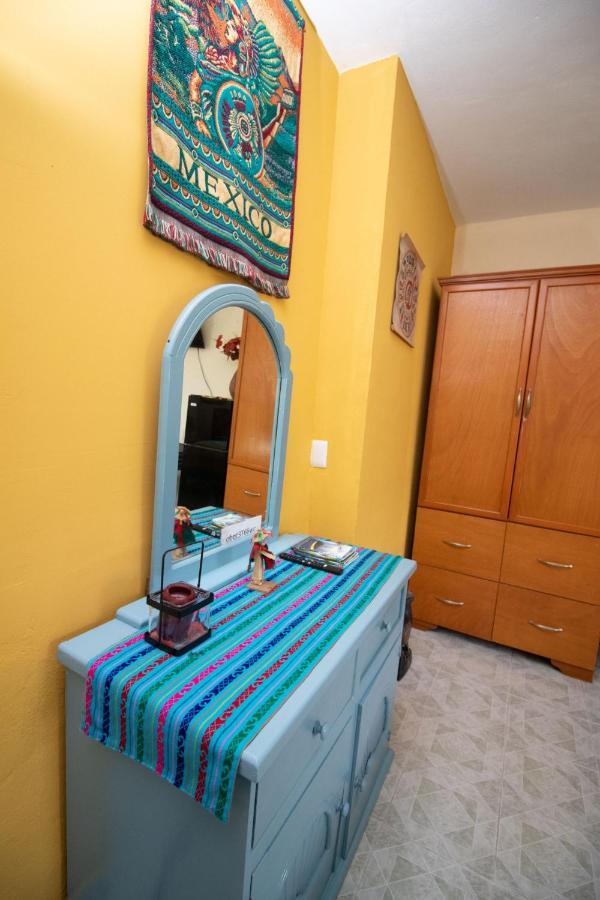 La Casa Del Almendro 호텔 신데 델 카르멘 외부 사진